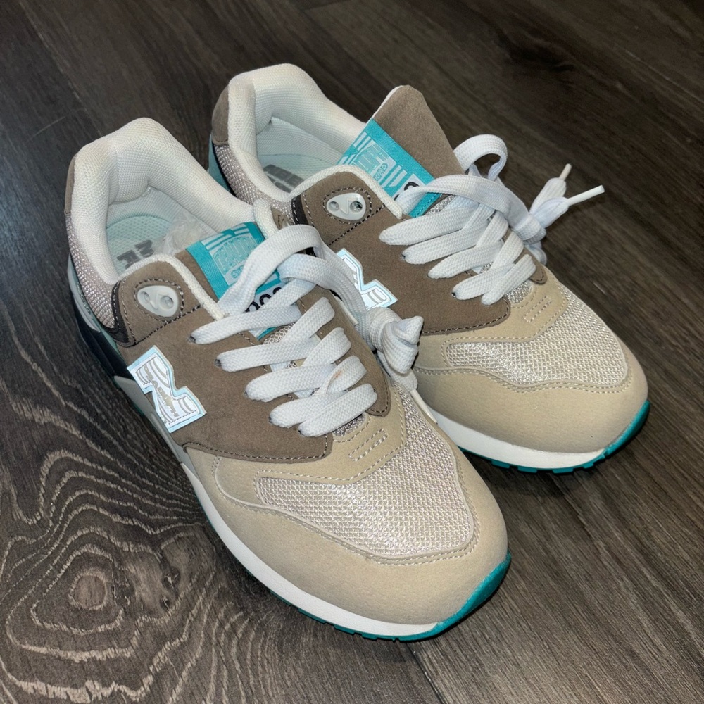 New Balance Beige Taupe White Sneakers with Teal Accents